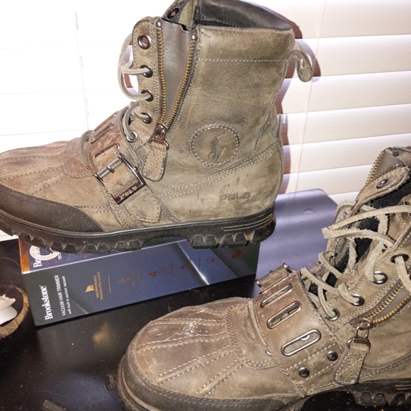 Polo by Ralph Lauren Men's Gray and Black Boots - Picture 6 of 6